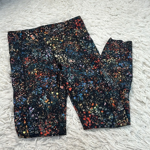 Lululemon Fast & Free 7/8 Tight II *Nulux 25" Flowerescent Multi - Picture 1 of 6